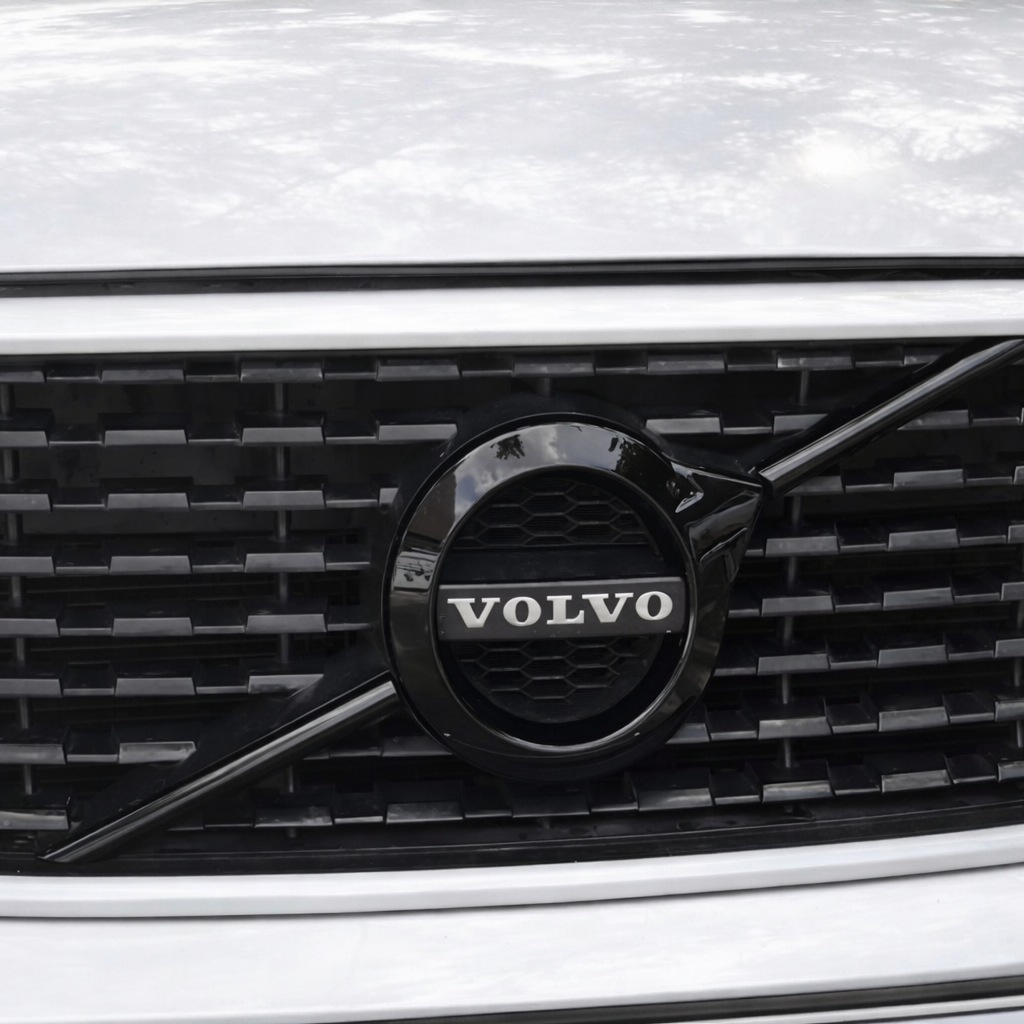 Volvo Grill Emblem Cover Trim Set (Chromedelete) - 30 Models