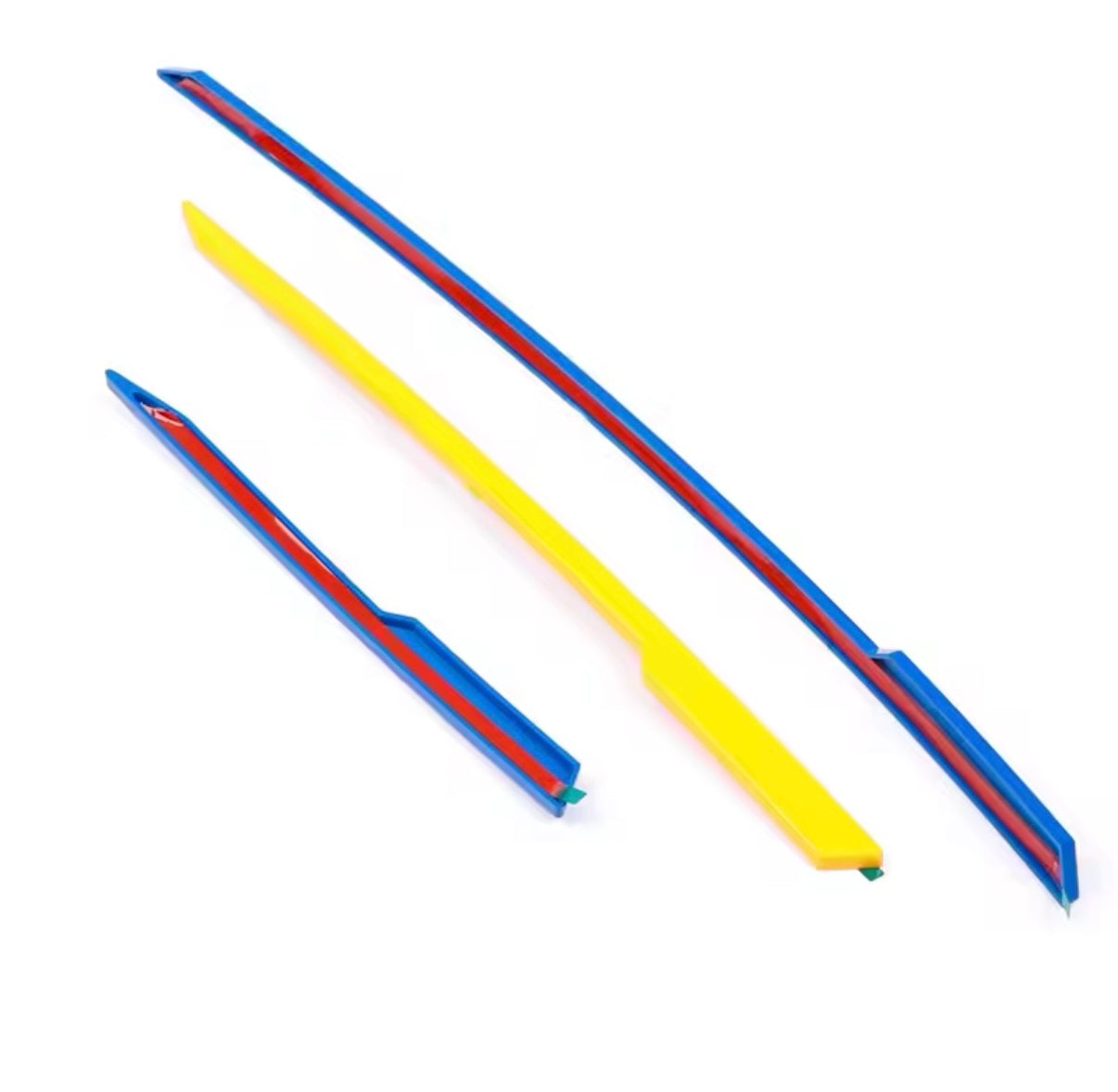 Swedish Flag Grille Trim for Volvo – Blue & Yellow Accent Strips (New grill type) XC90, XC60, S90
