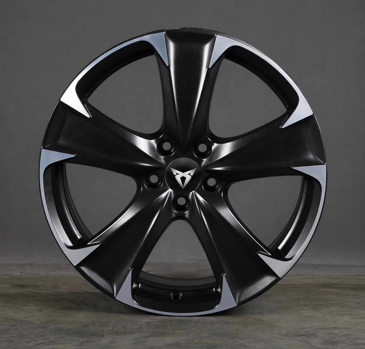 Black/Silver Cupra Wheel Center Caps – 4 Pack